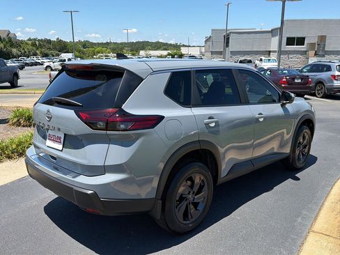 New 2026 Nissan Rogue SV w/ Cold Weather Package FWD image 6