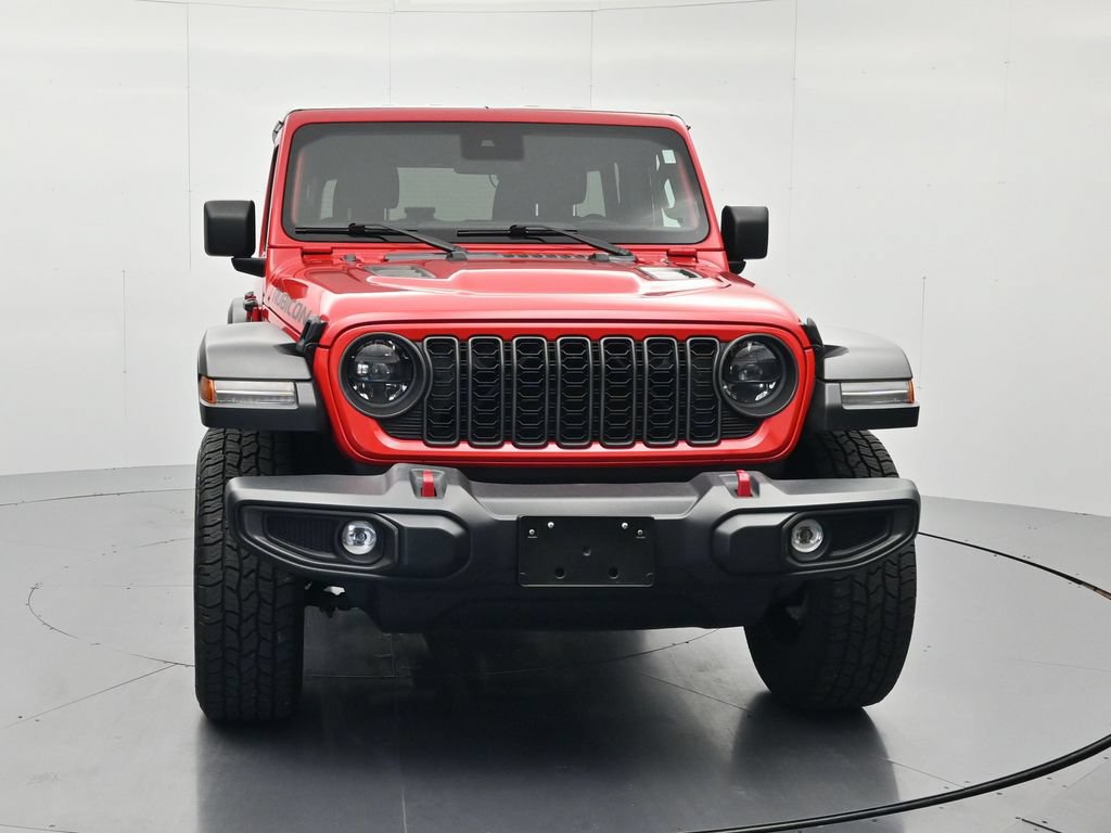 Used 2024 Jeep Wrangler Unlimited Rubicon AWD/4WD image 2