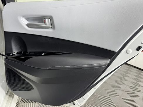 Used 2019 Toyota Corolla SE image 39