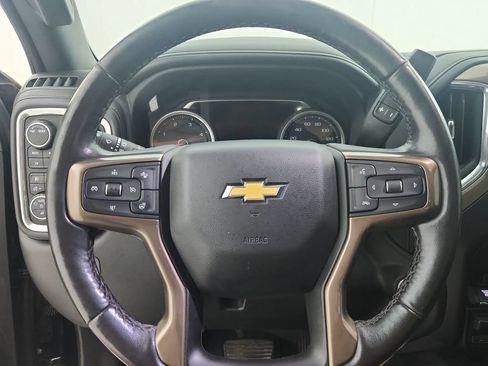 Used 2022 Chevrolet Silverado 2500 High Country AWD/4WD image 16