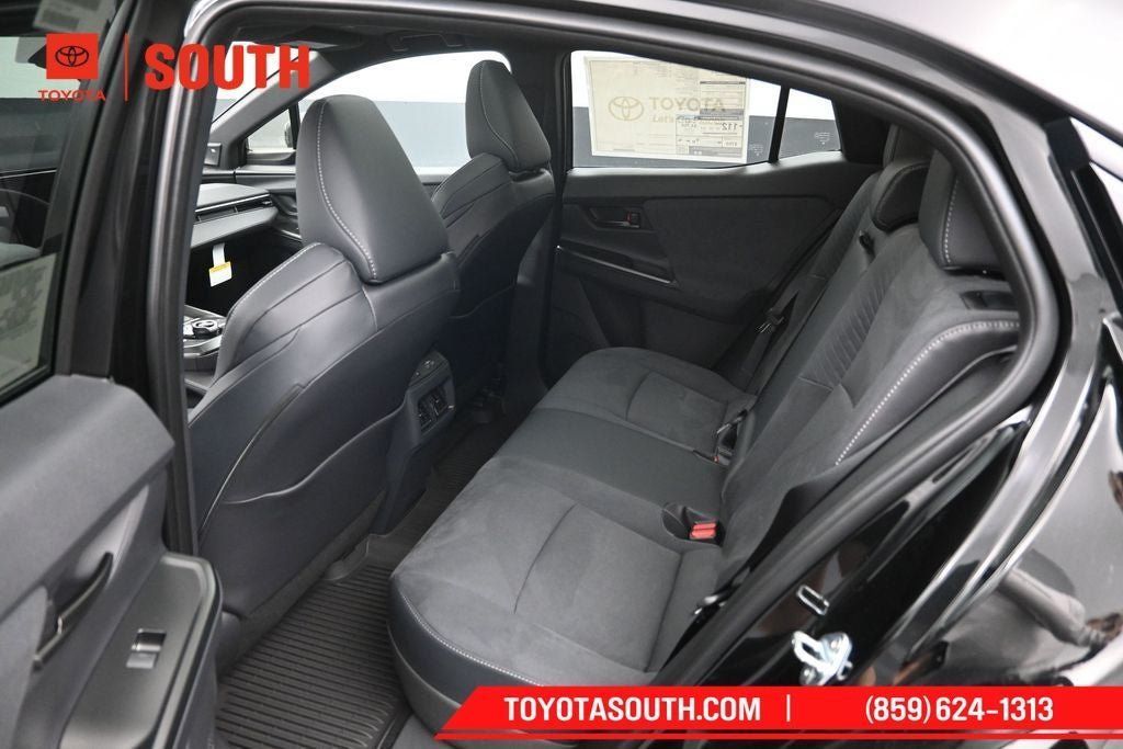 New 2026 Toyota C-HR AWD/4WD image 10