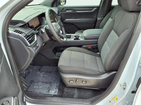 New 2026 GMC Acadia Elevation w/ Black Edition FWD image 18