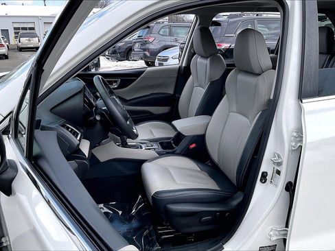 Certified 2022 Subaru Forester Limited w/ Popular Package #3 image 8