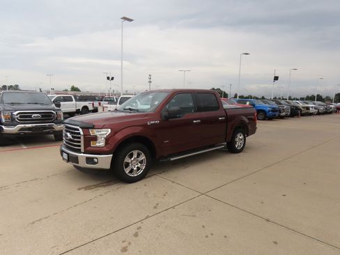 Used 2016 Ford F150 XLT w/ Equipment Group 302A Luxury RWD image 2