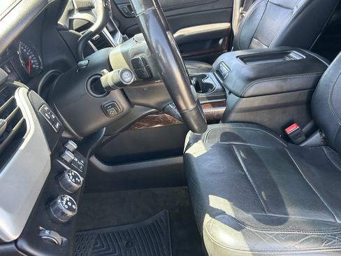 Used 2015 GMC Yukon SLT w/ Open Road Package AWD/4WD image 13