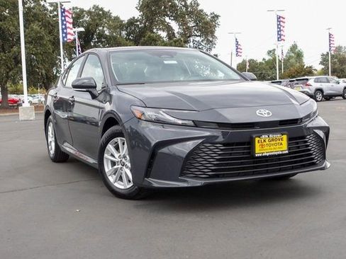 New 2026 Toyota Camry LE image 3