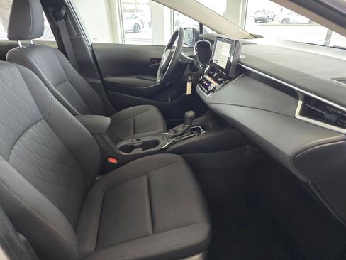 Used 2024 Toyota Corolla LE image 44