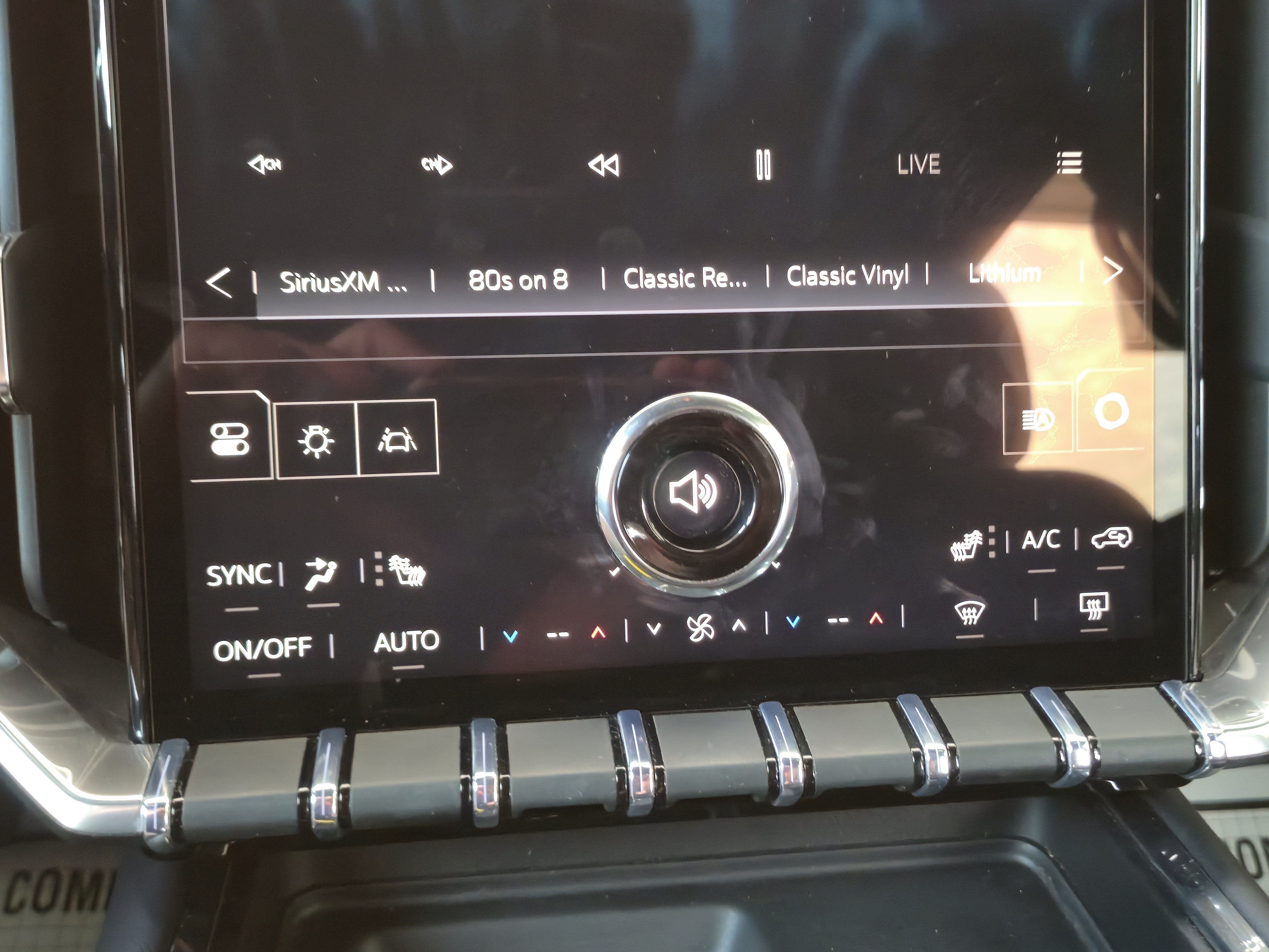 Used 2026 GMC Acadia Elevation w/ Black Edition FWD image 79