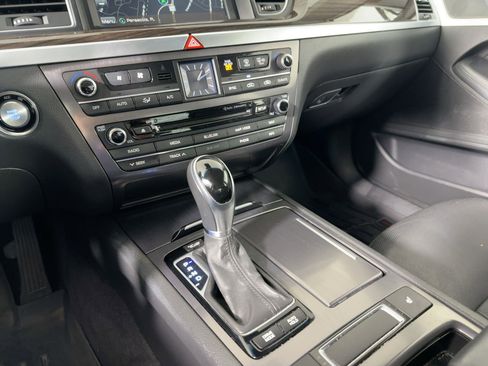 Used 2017 Genesis G80 3.8 image 16