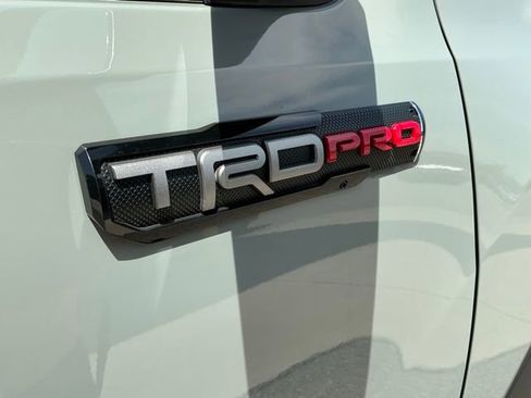 Used 2021 Toyota Tacoma TRD Pro AWD/4WD image 9
