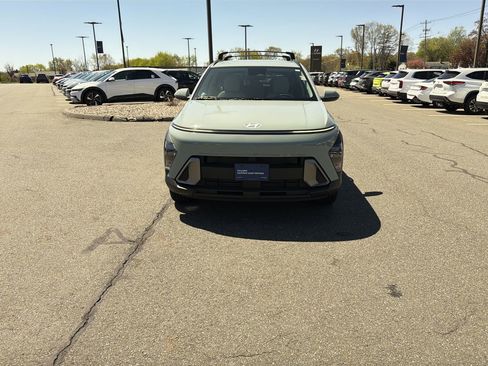 Certified 2024 Hyundai Kona SEL AWD/4WD image 10