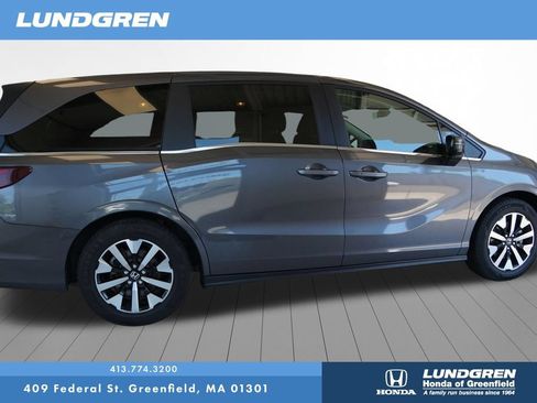 Used 2025 Honda Odyssey EX-L image 10