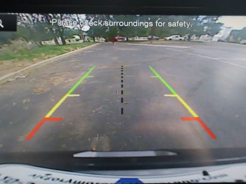Used 2015 Ford Escape Titanium w/ Equipment Group 301A AWD/4WD image 36
