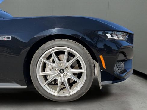 Used 2024 Ford Mustang GT Premium image 6