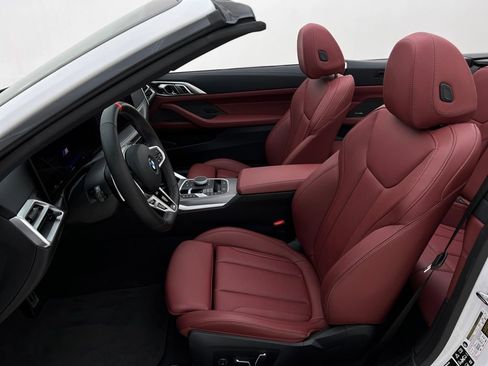 Certified 2025 BMW 440i xDrive Convertible w/ Premium Package image 12