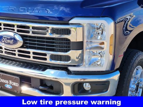 New 2026 Ford F250 XLT w/ FX4 Off-Road Package image 8