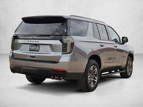 Used 2026 Chevrolet Tahoe Z71 w/ Comfort Package AWD/4WD image 5