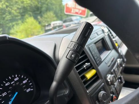 Used 2017 Ford F350 XL AWD/4WD image 23