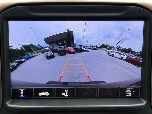 Used 2020 Chevrolet Silverado 3500 High Country w/ Gooseneck/5TH Wheel Package AWD/4WD image 28