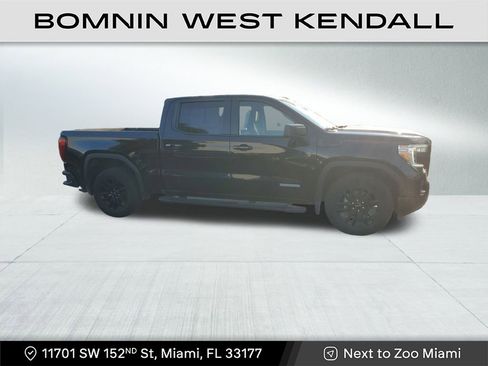 Used 2021 GMC Sierra 1500 Elevation w/ LPO, Elevation Black Package image 8