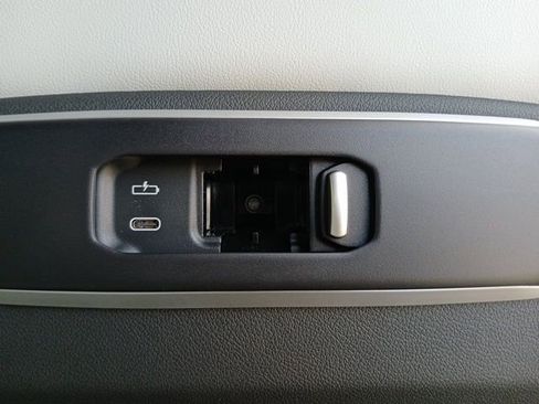 New 2026 BMW X5 sDrive40i RWD image 15