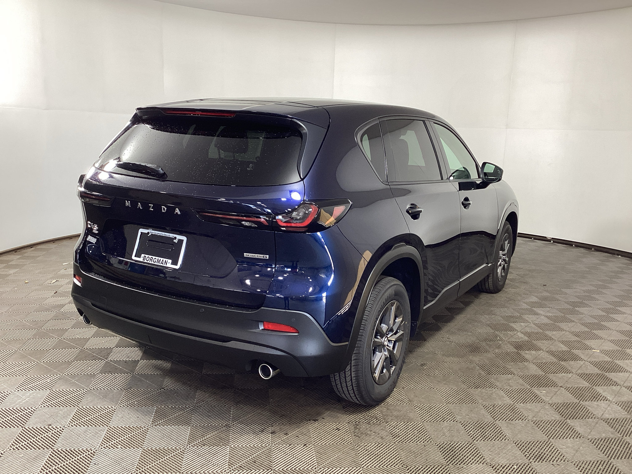 New 2026 MAZDA CX-5 Select AWD/4WD image 2