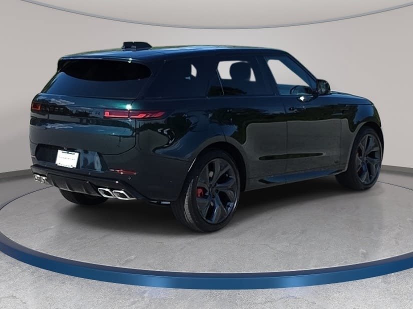New 2027 Land Rover Range Rover Sport Dynamic SE AWD/4WD image 5