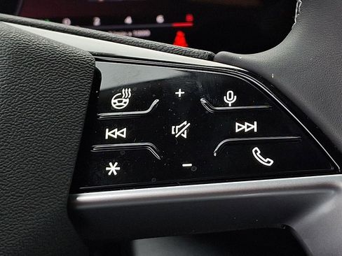 Used 2025 Audi Q5 Premium Plus w/ Premium Plus image 23