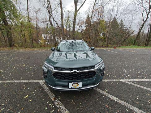 New 2026 Chevrolet Trax LT image 6