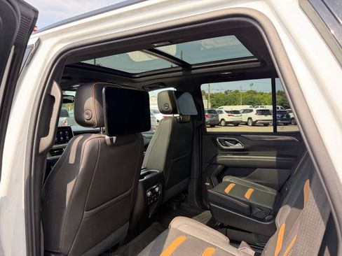 Used 2021 GMC Yukon AT4 w/ AT4 Premium Plus Package AWD/4WD image 15