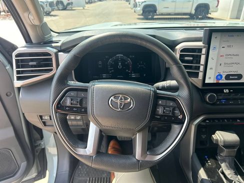 Used 2024 Toyota Tundra Limited AWD/4WD image 8