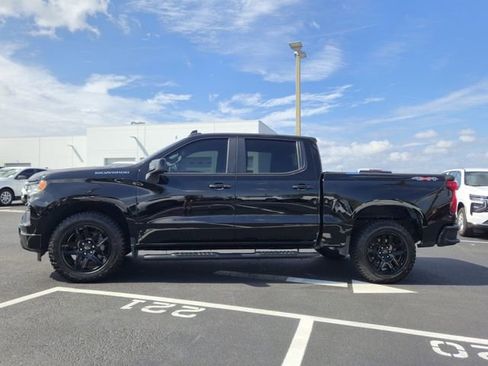 Used 2023 Chevrolet Silverado 1500 RST image 7