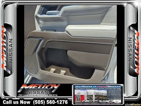 Used 2025 Chevrolet Silverado 1500 LT AWD/4WD image 16
