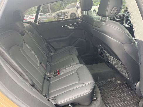 Used 2024 Audi Q8 Prestige AWD/4WD image 39
