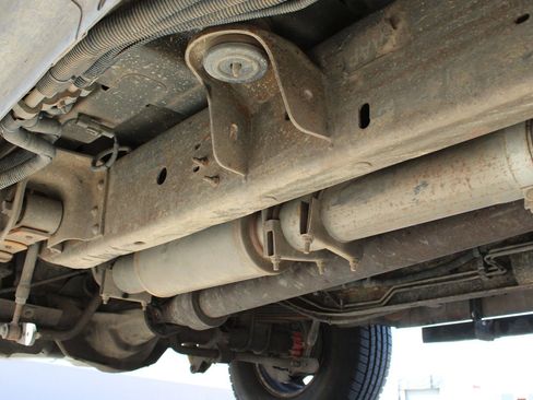 Used 2000 Ford Excursion Limited RWD image 21