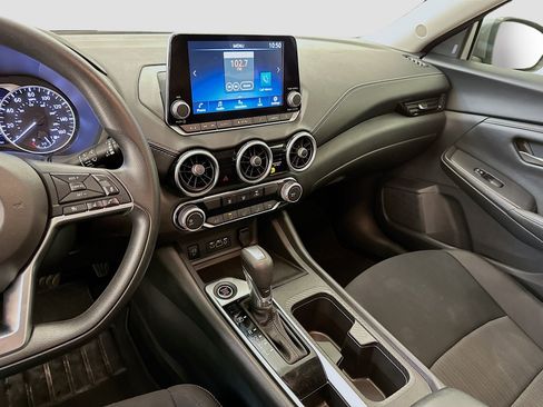 Used 2024 Nissan Sentra SV image 25