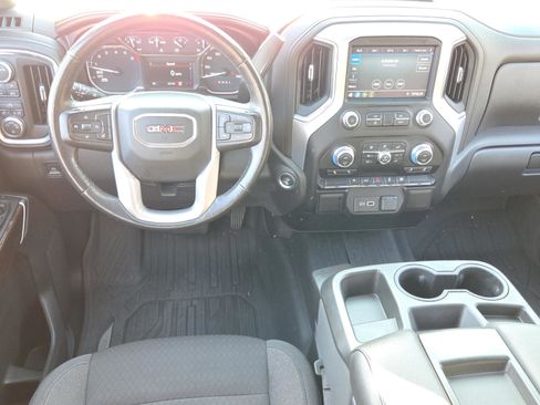 Used 2021 GMC Sierra 1500 SLE image 11