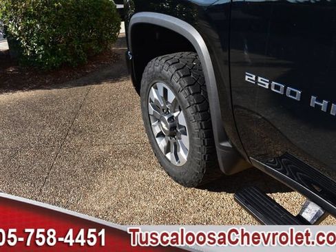 Used 2025 Chevrolet Silverado 2500 Custom AWD/4WD image 17