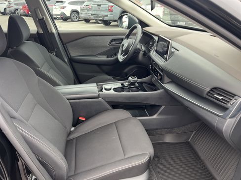 Certified 2023 Nissan Rogue S image 15
