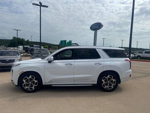 Used 2022 Hyundai Palisade Calligraphy FWD image 4