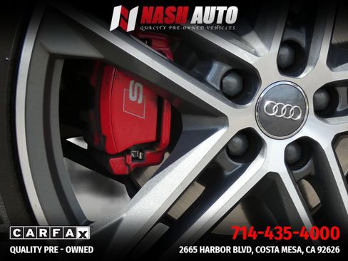 Used 2018 Audi SQ5 Premium Plus w/ S Sport Package AWD/4WD image 12