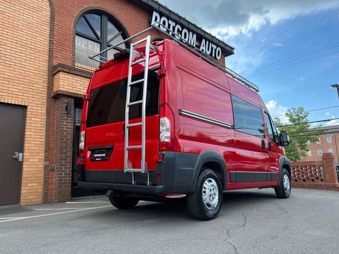 Used 2017 RAM ProMaster 2500 w/ Mopar Trailer Tow Group FWD image 12