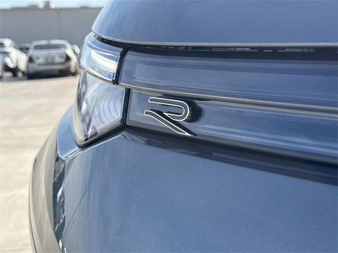 New 2026 Volkswagen Tiguan SE R-Line image 10