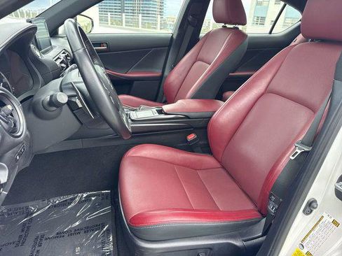 Certified 2023 Lexus IS 300 w/ Comfort Package image 11