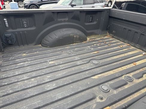 Used 2024 Ford F350 Lariat w/ Black Appearance Package image 7