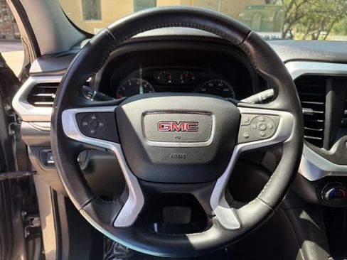 Used 2019 GMC Acadia SLE FWD image 8