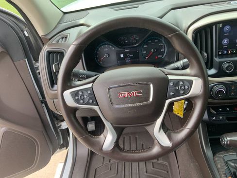 Used 2021 GMC Canyon Denali image 14