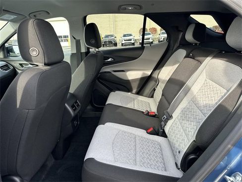 Used 2024 Chevrolet Equinox LS w/ LS Convenience Package image 23