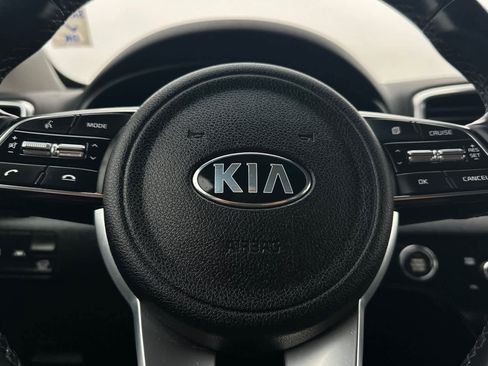 Used 2021 Kia Sportage EX image 29