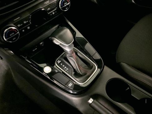 Certified 2023 Kia Soul GT-Line FWD image 17